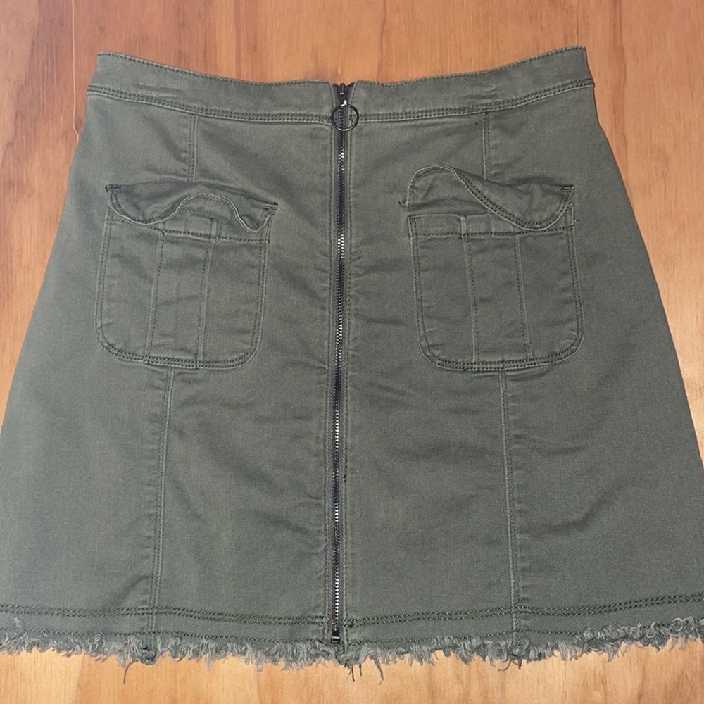 Hollister Skirt